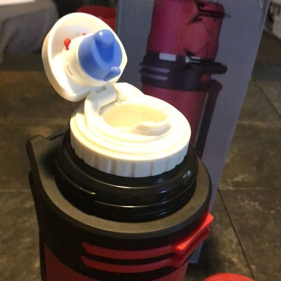 COPY 1- KOKOBIN water bottle/hot cold thermos 1.5 liters, 51 oz, red - Picture 7 of 8